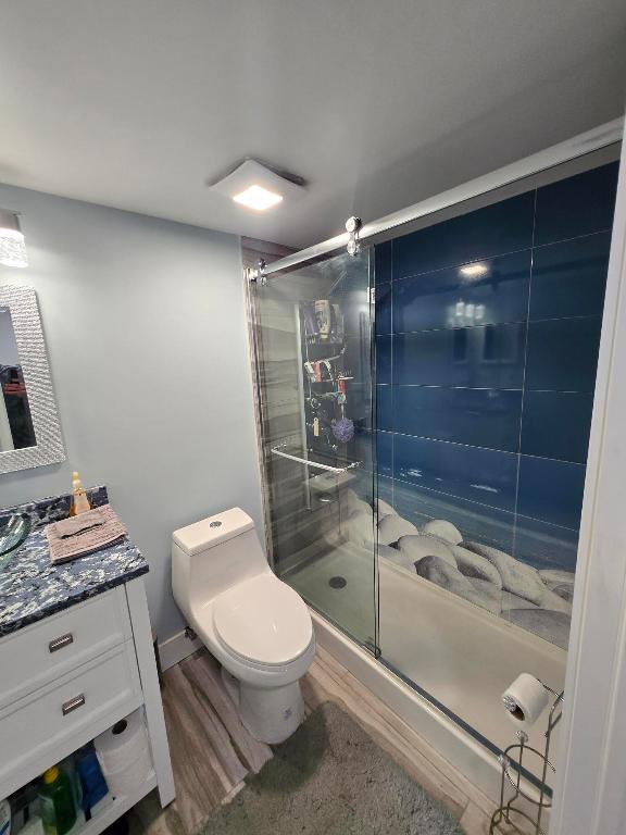 BAY REACH CONDO - Residential