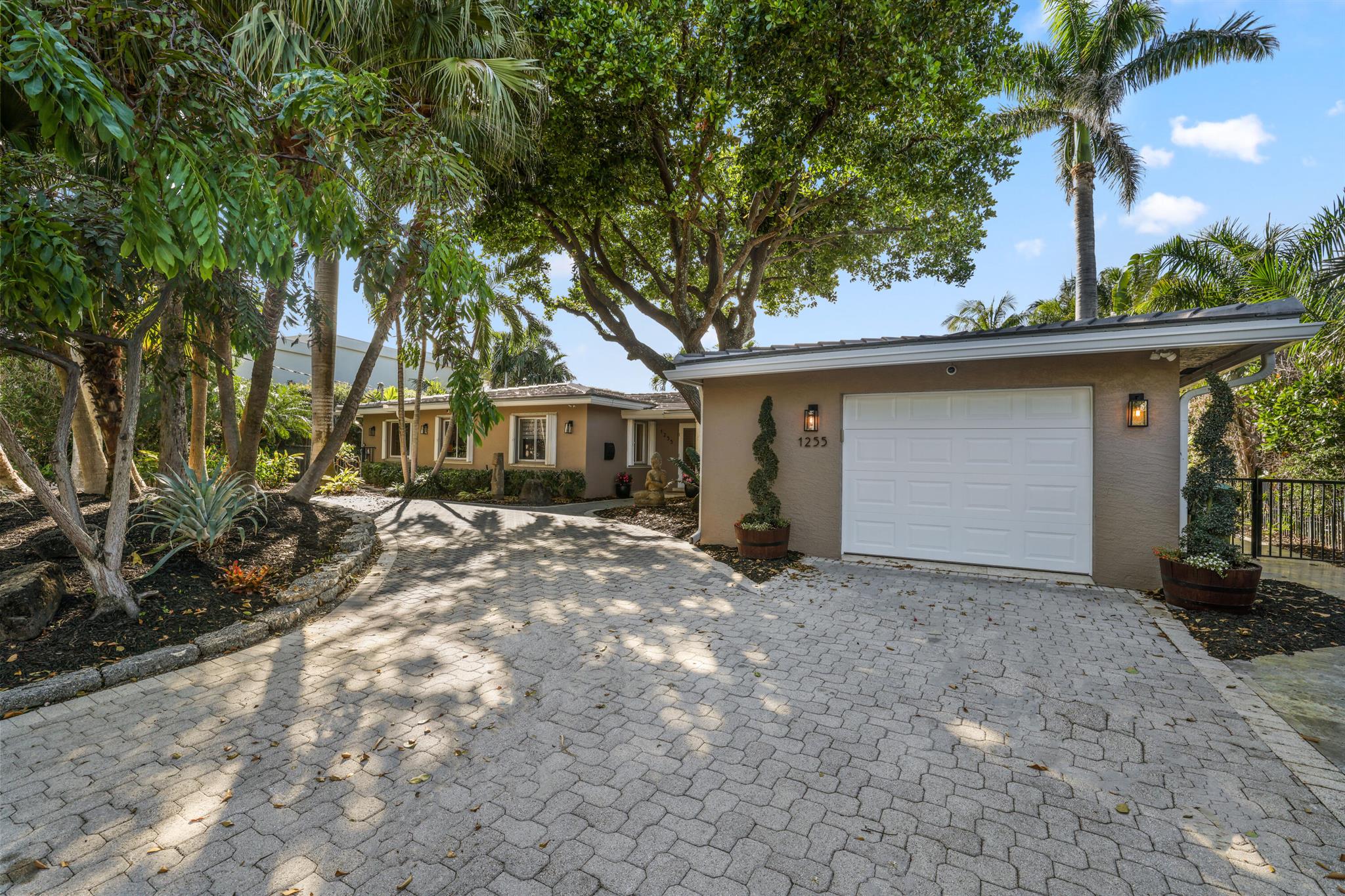 BEACH WAY HEIGHTS - Residential