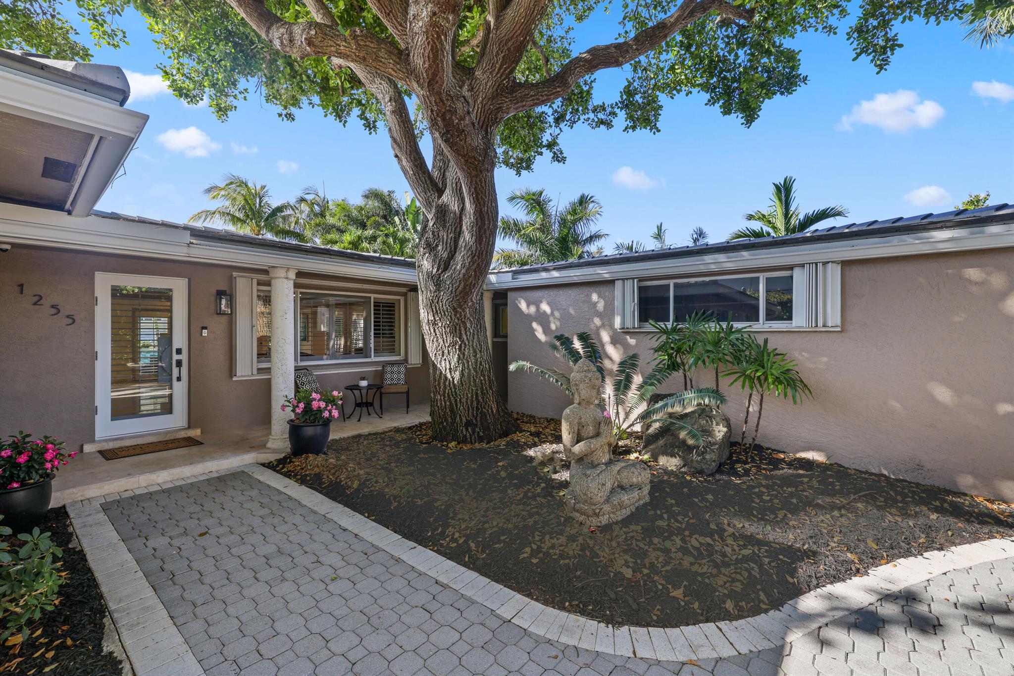 BEACH WAY HEIGHTS - Residential