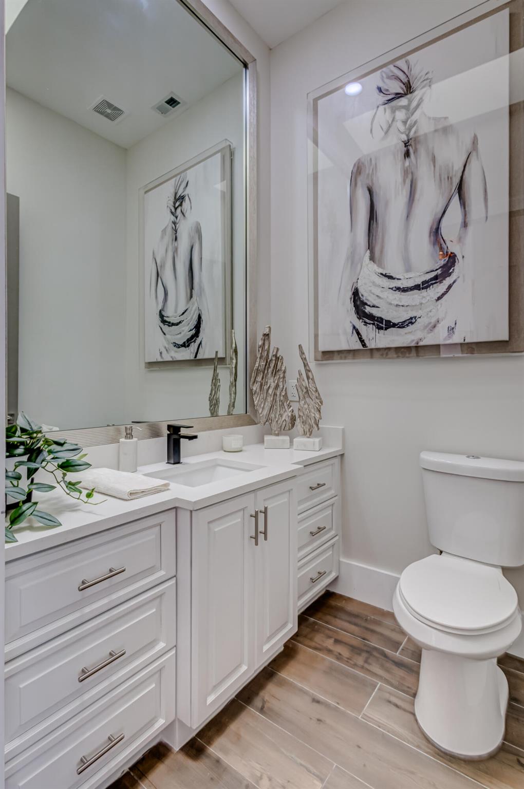 BEAR LAKES ESTATES - Residential