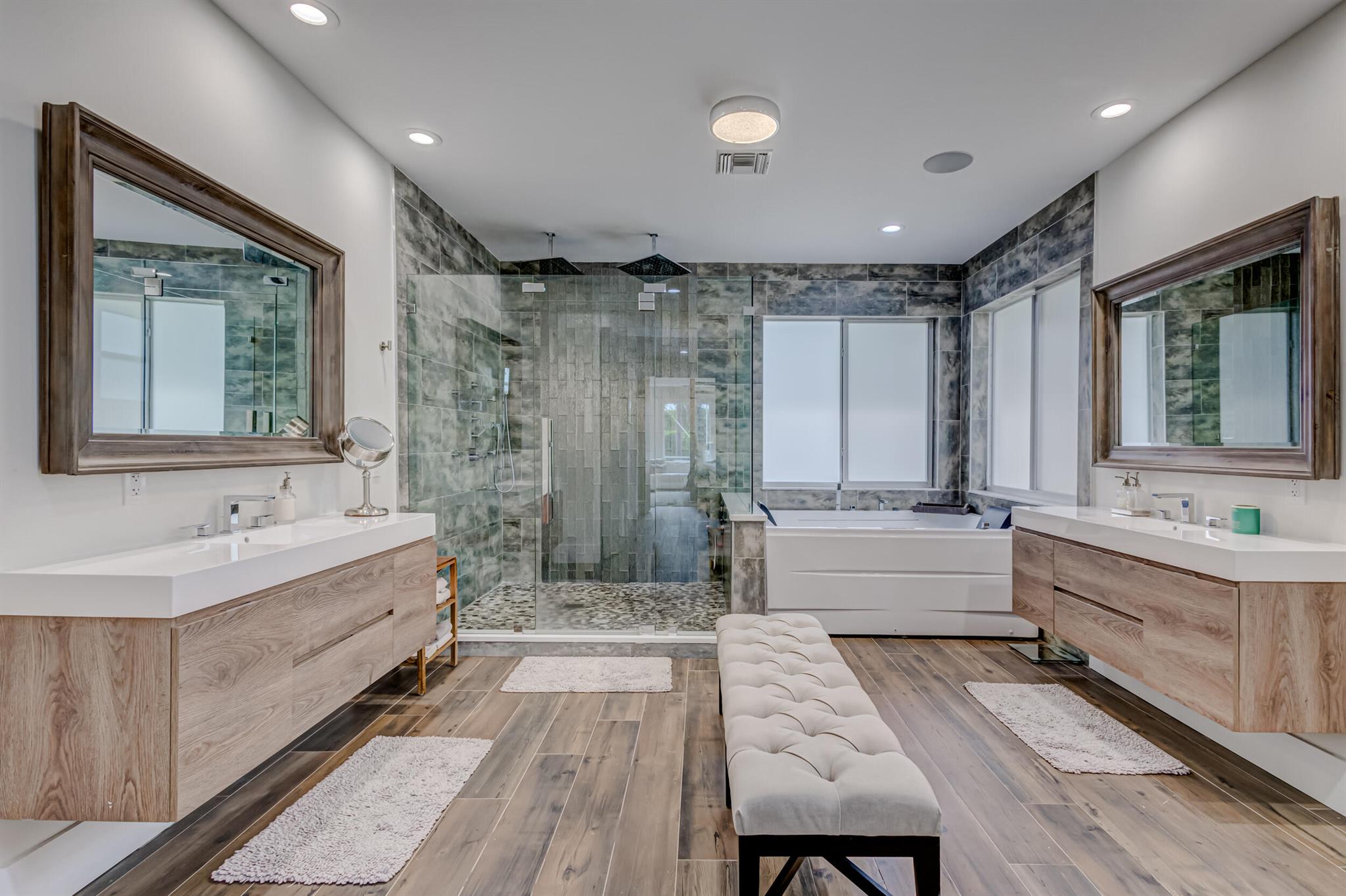 BEAR LAKES ESTATES - Residential