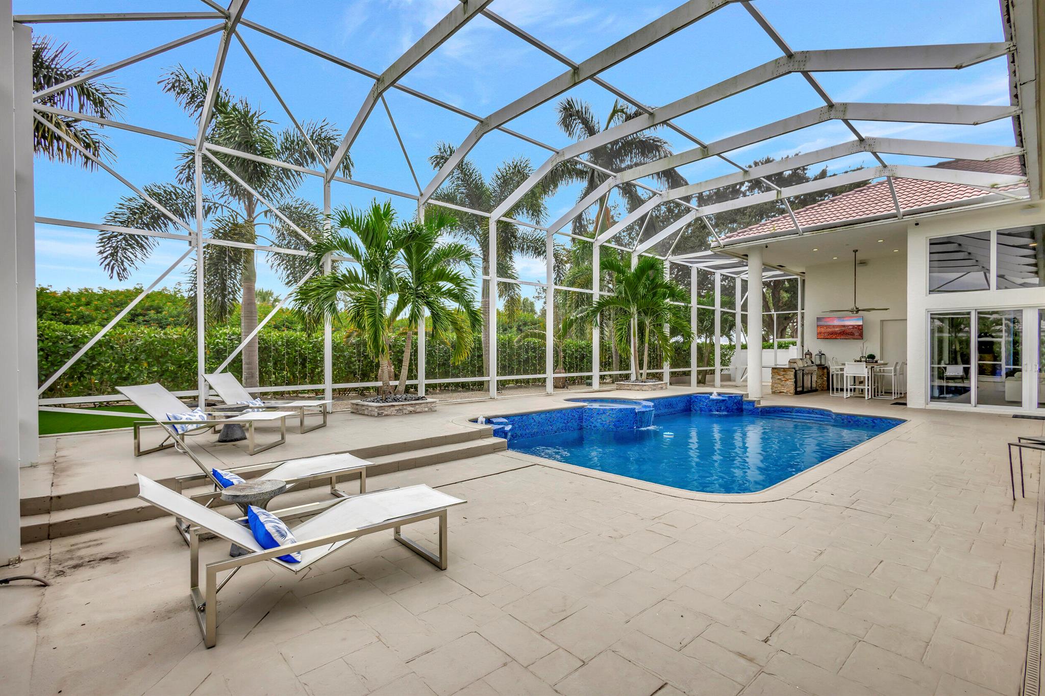 BEAR LAKES ESTATES - Residential