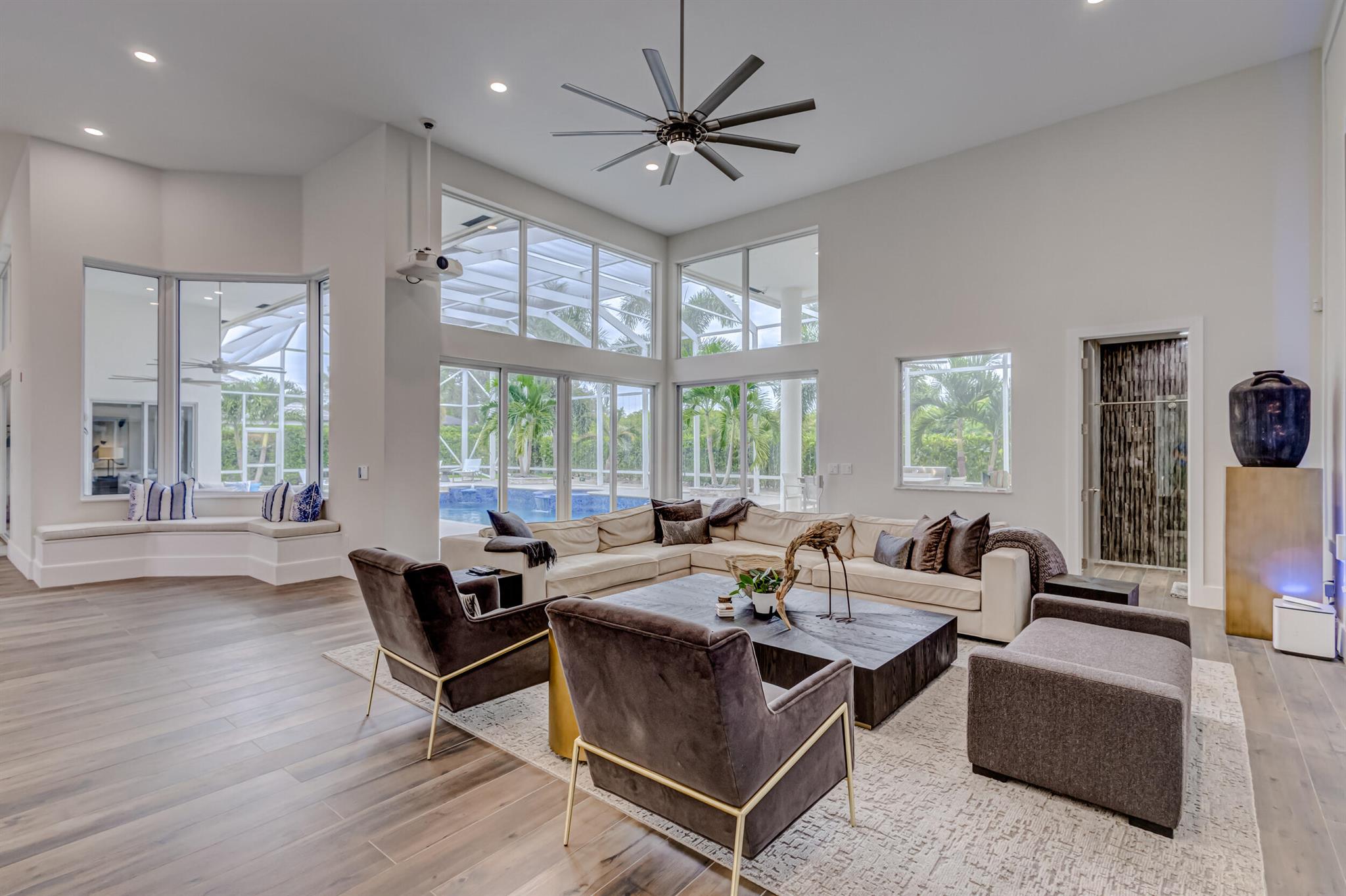 BEAR LAKES ESTATES - Residential