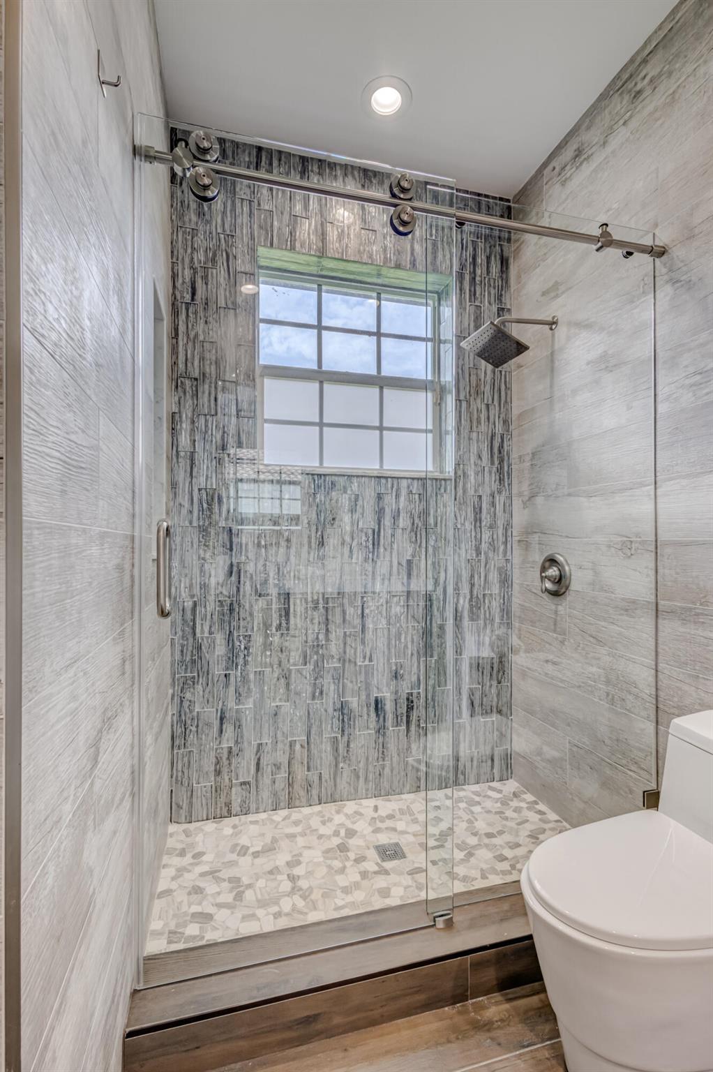 BEAR LAKES ESTATES - Residential