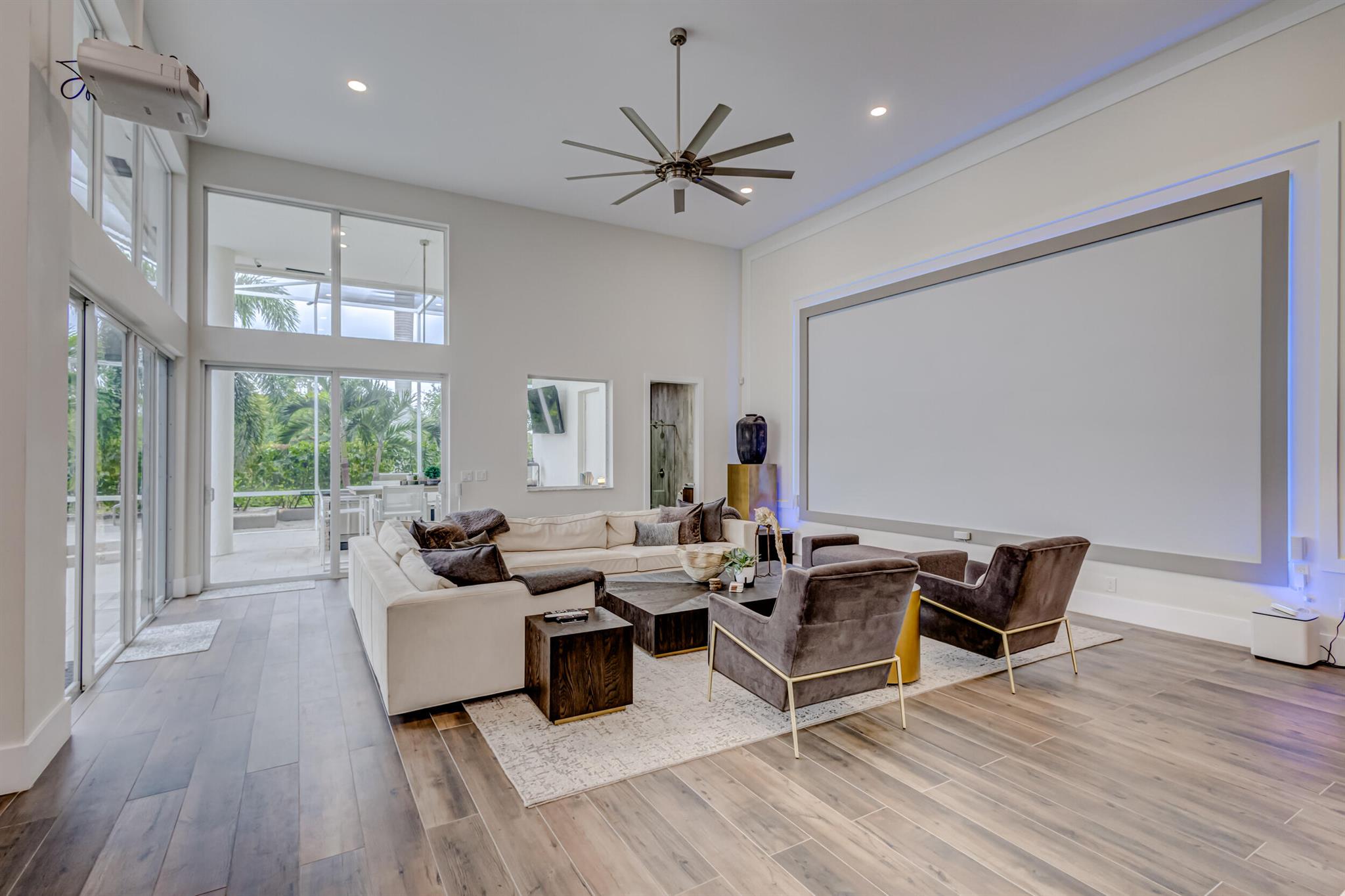 BEAR LAKES ESTATES - Residential