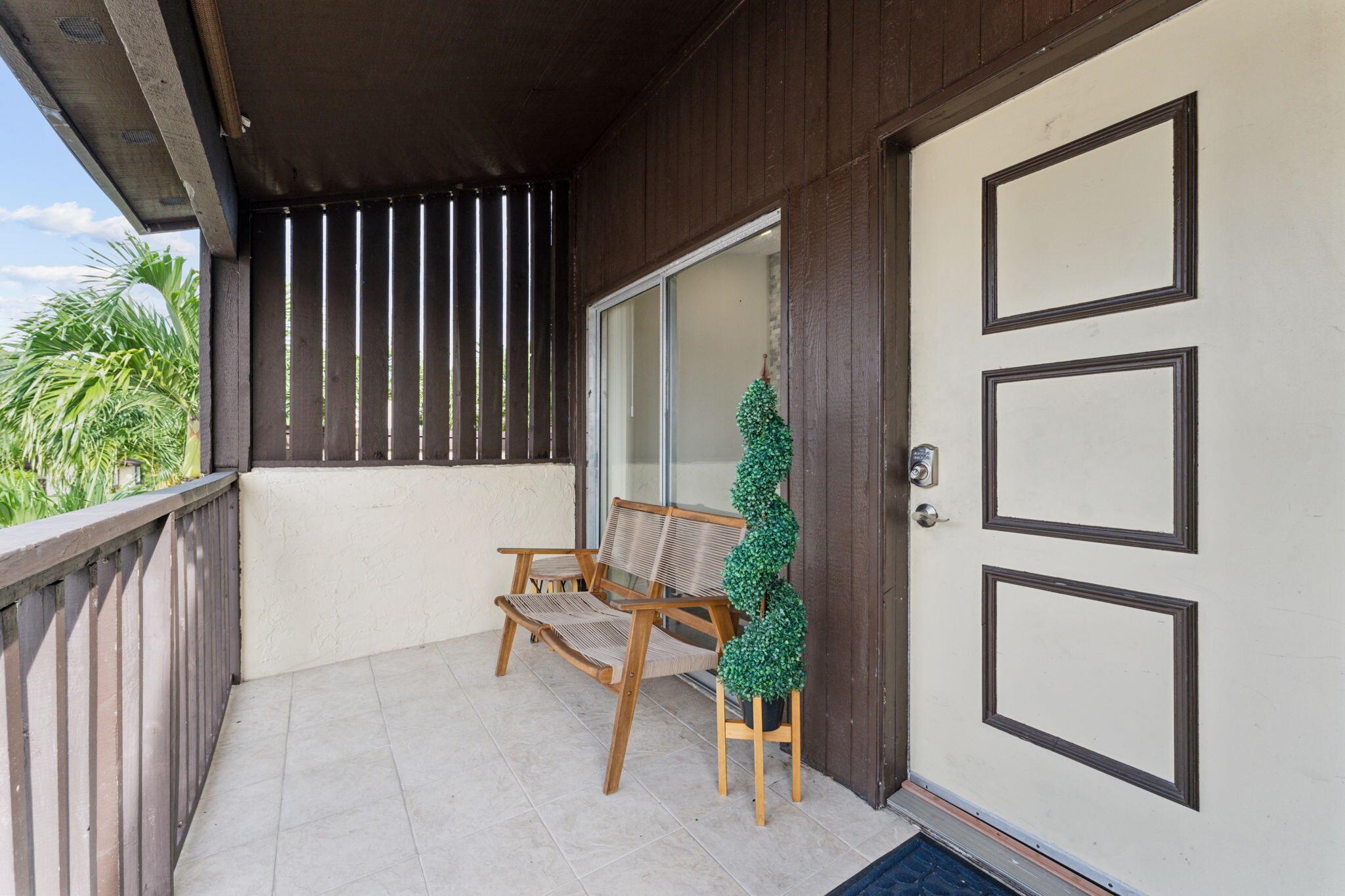 FOREST CONDO - Residential Lease
