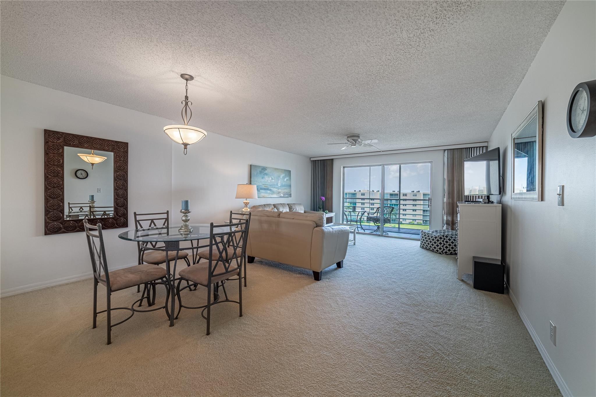 111 SE 3rd Ave 606