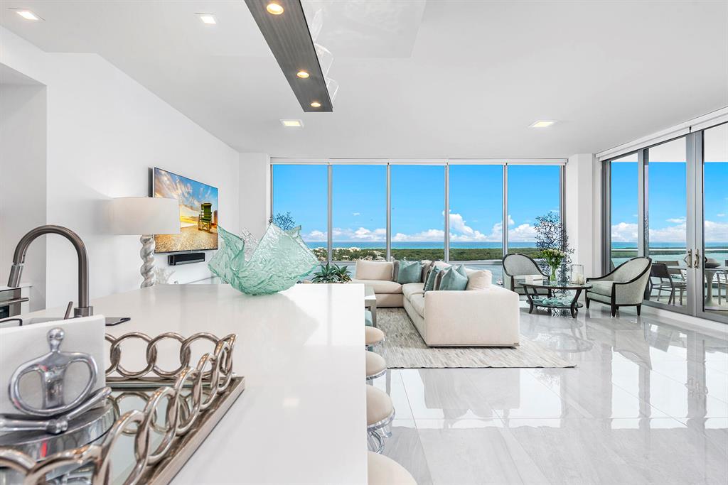 WATER CLUB 3 NORTH PALM B - Residential