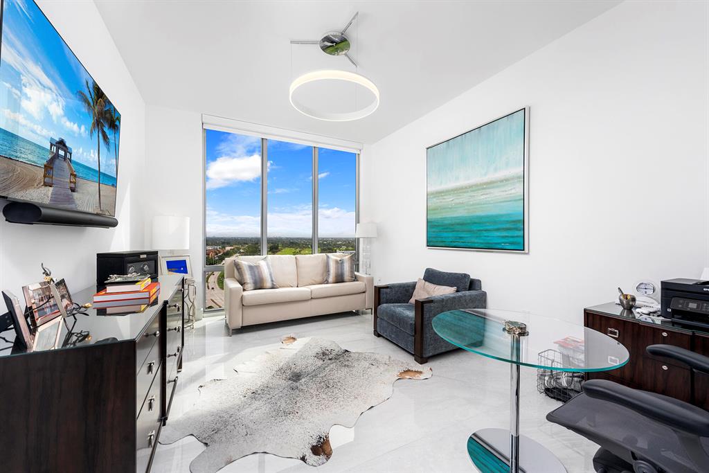 WATER CLUB 3 NORTH PALM B - Residential