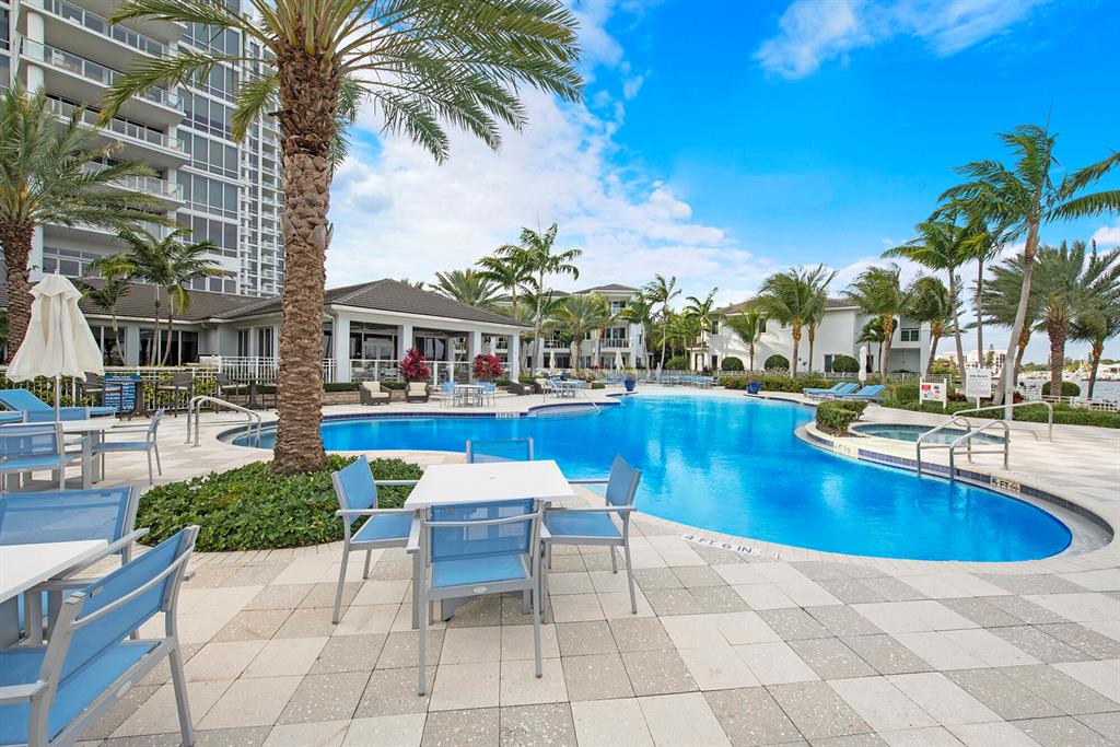 WATER CLUB 3 NORTH PALM B - Residential