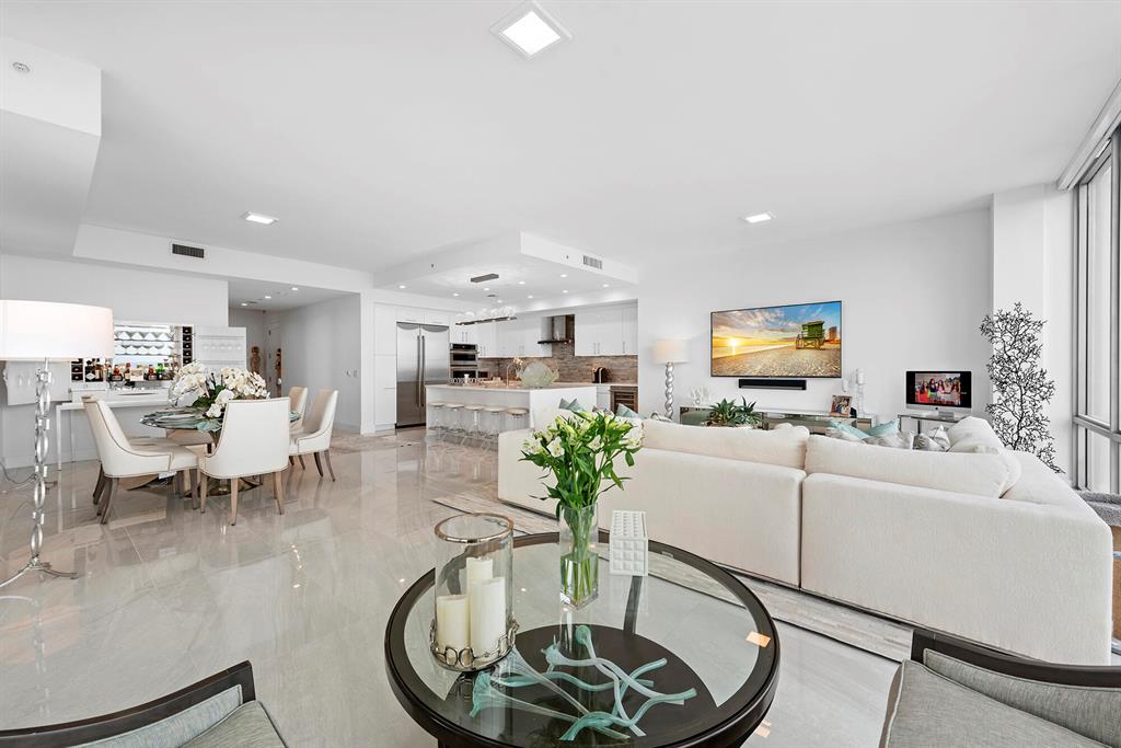 WATER CLUB 3 NORTH PALM B - Residential