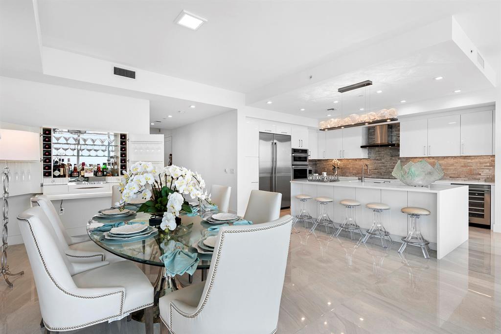 WATER CLUB 3 NORTH PALM B - Residential