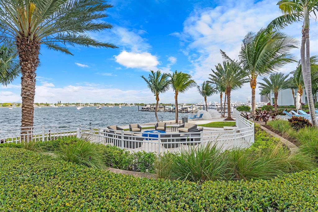 WATER CLUB 3 NORTH PALM B - Residential