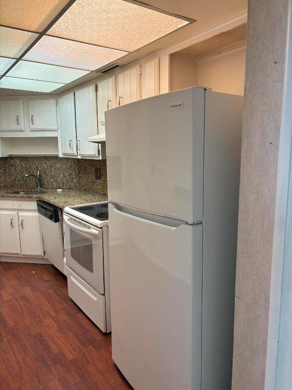 2000 Presidential Way 1102