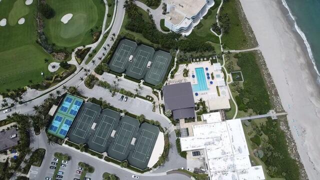 SAILFISH POINT - Residential