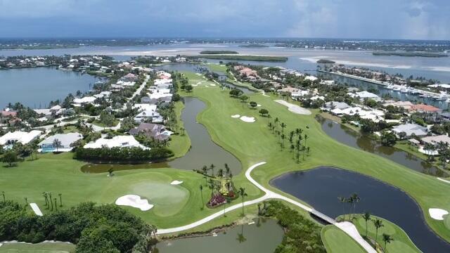 SAILFISH POINT - Residential