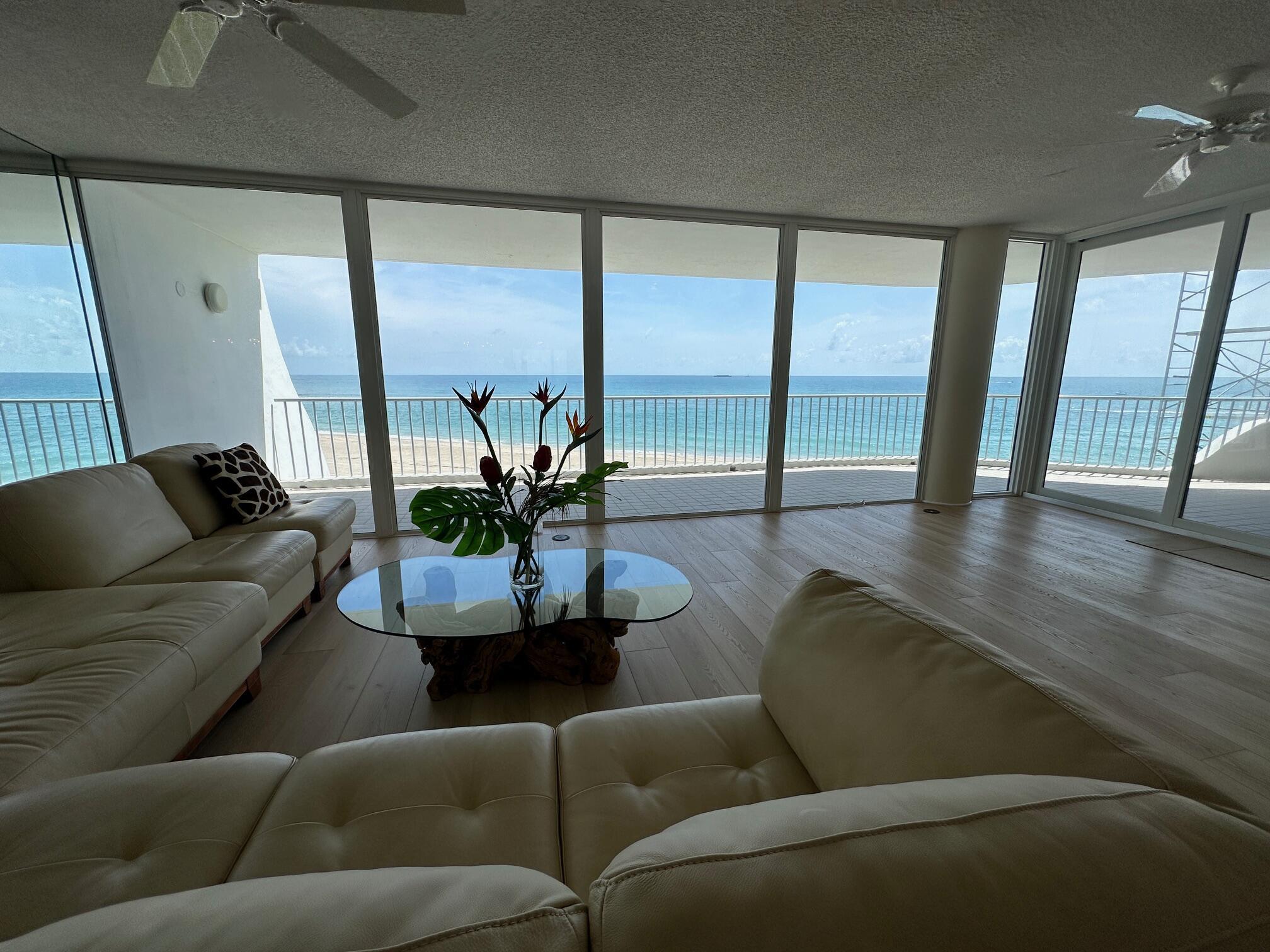SAILFISH POINT - Residential