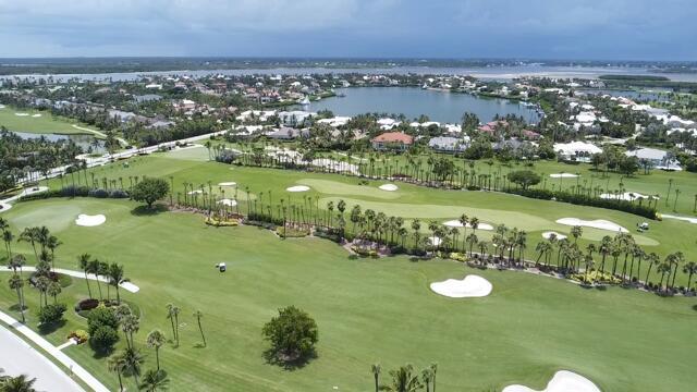 SAILFISH POINT - Residential