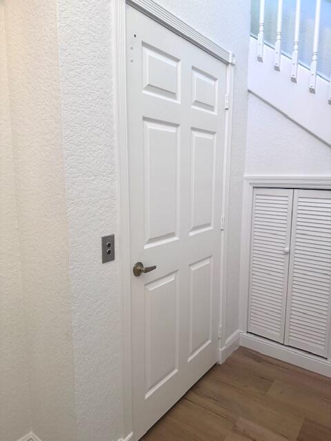 EXETER CONDOMINIUM - Residential Lease