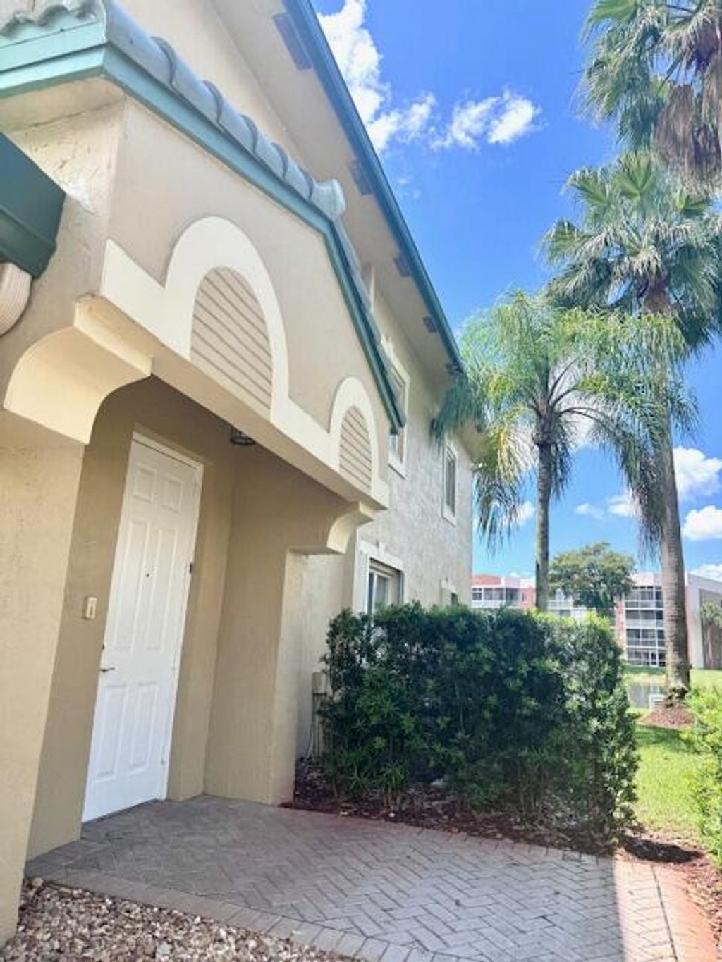 Photo of 7842 Exeter Boulevard E, Tamarac, FL 33321 (MLS # B26025662)