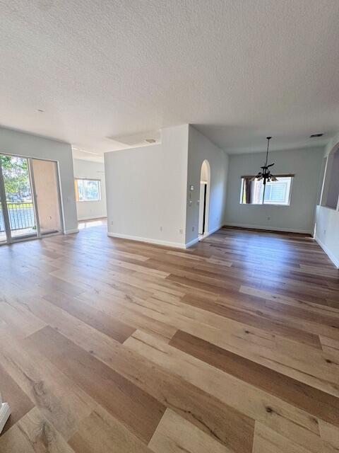 EXETER CONDOMINIUM - Residential Lease