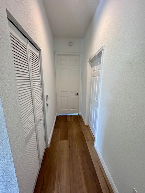 EXETER CONDOMINIUM - Residential Lease