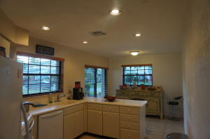 BOCA RIDGE GLEN LAKEFRONT - Residential