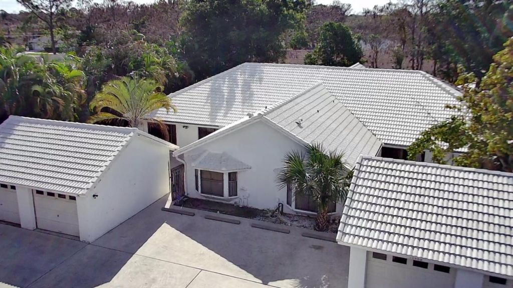 Photo of 13962 Morning Glory Drive, Wellington, FL 33414 (MLS # R10960185)