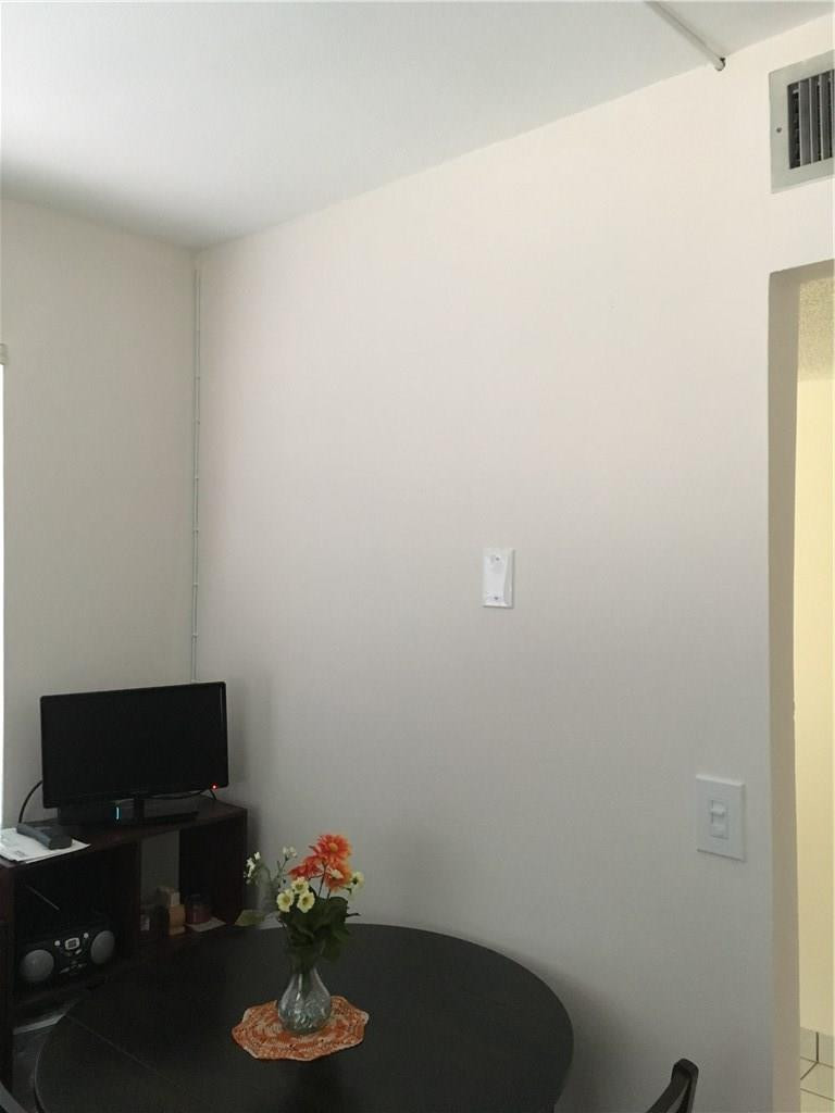 Racquet Club Apts. at Bon - Residential