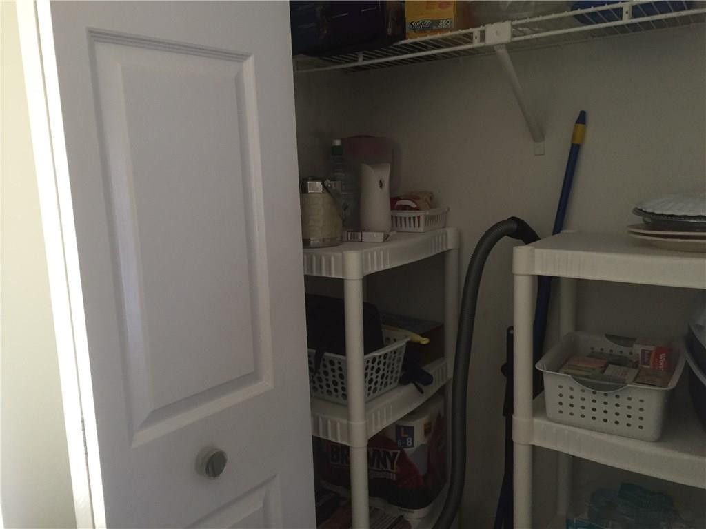 Racquet Club Apts. at Bon - Residential