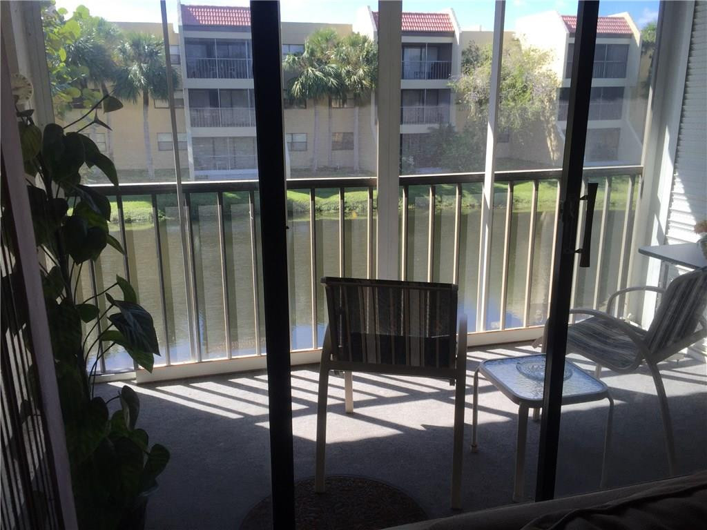 Racquet Club Apts. at Bon - Residential