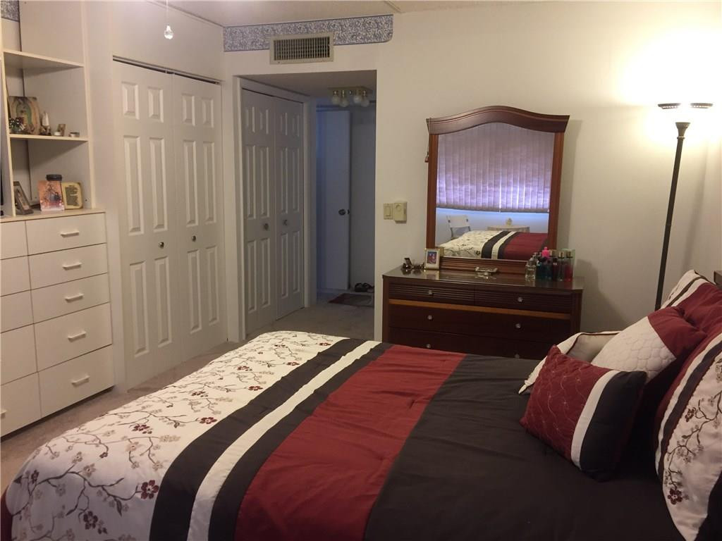 Racquet Club Apts. at Bon - Residential