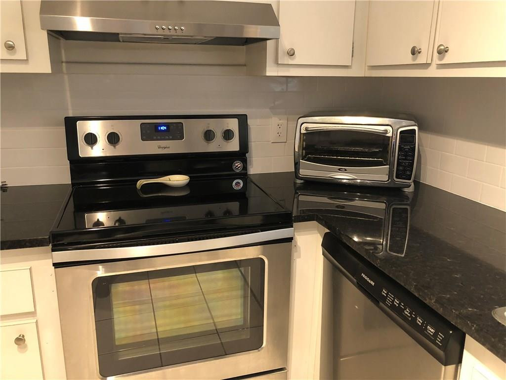 Racquet Club Apts. at Bon - Residential