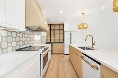 338 Alhambra Place West Palm Beach FL 33405