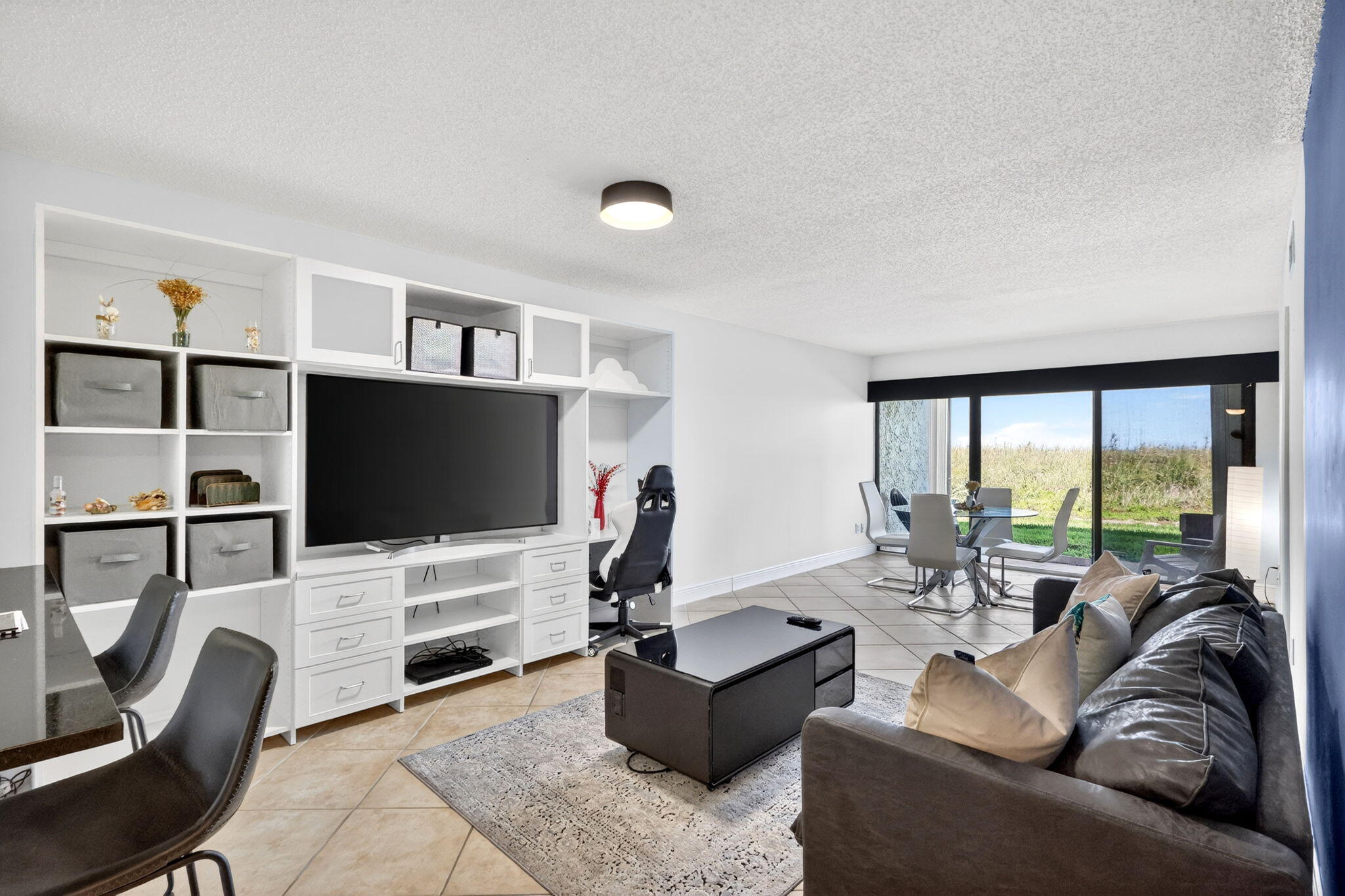 OCEANRISE CONDOMINIUM - Residential