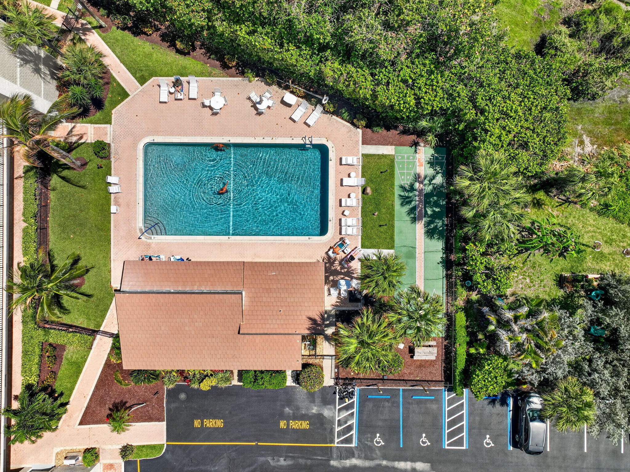 OCEANRISE CONDOMINIUM - Residential