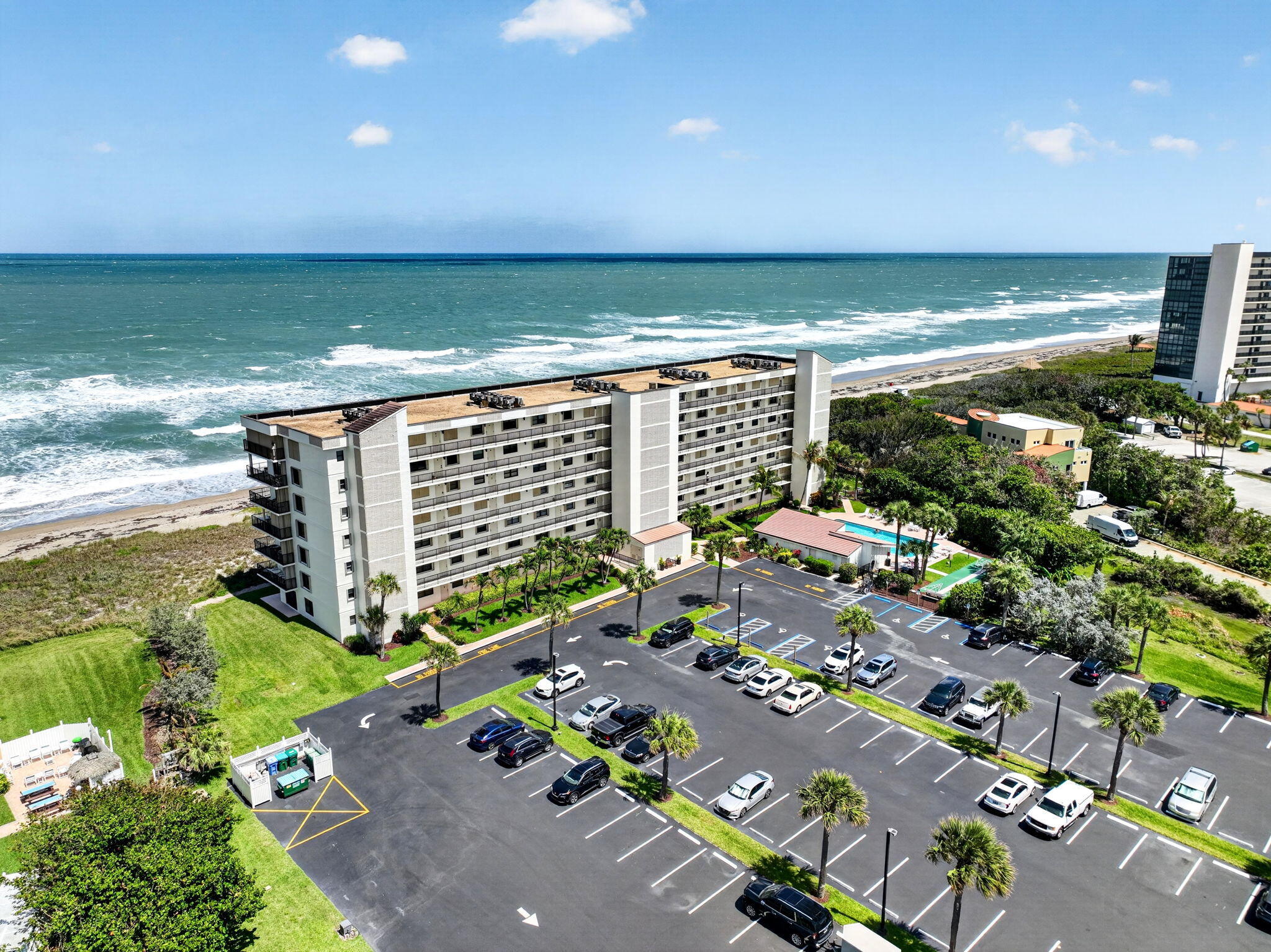 OCEANRISE CONDOMINIUM - Residential