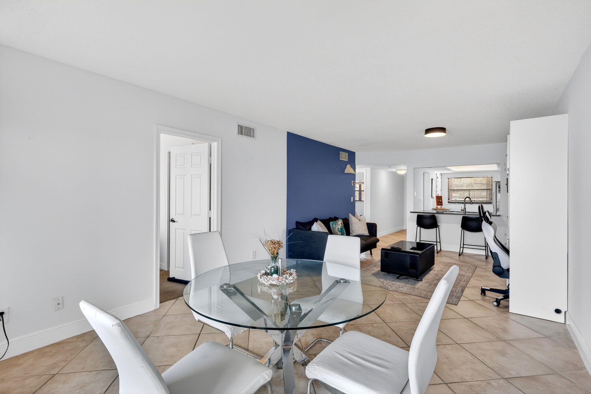 OCEANRISE CONDOMINIUM - Residential