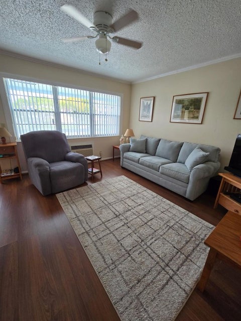 Tiny photo for 111 Lyndhurst E Dr #111, Deerfield Beach, FL 33442 (MLS # F10544972)