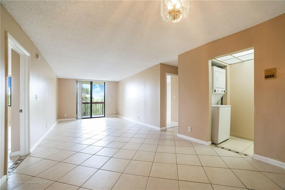 VISTA GARDENS CONDOMINIUM - Residential