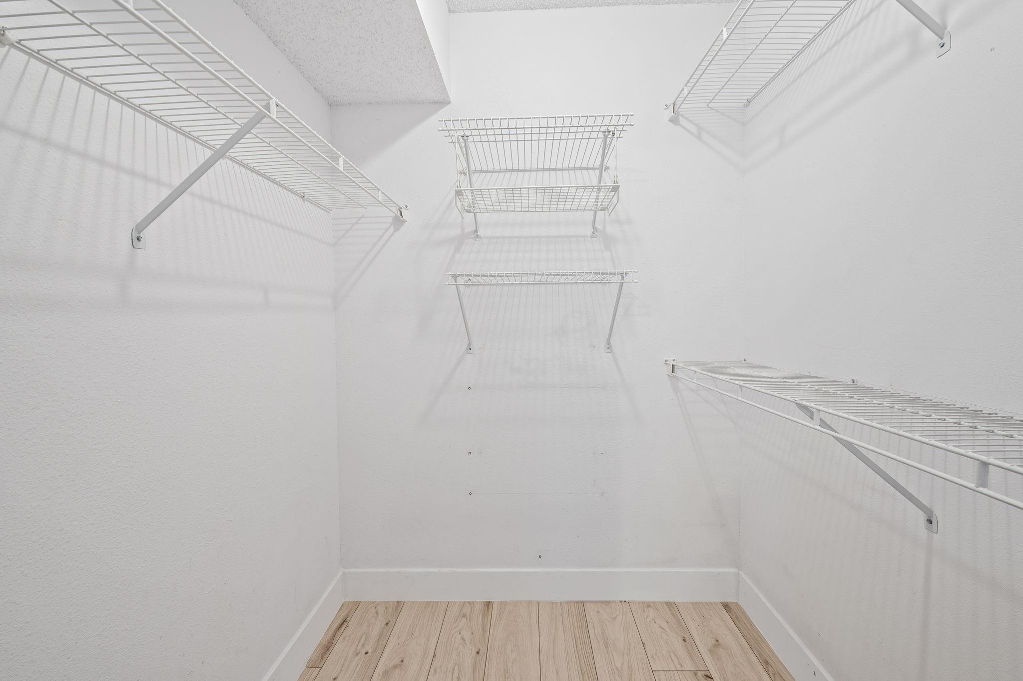 Sands Point - Residential