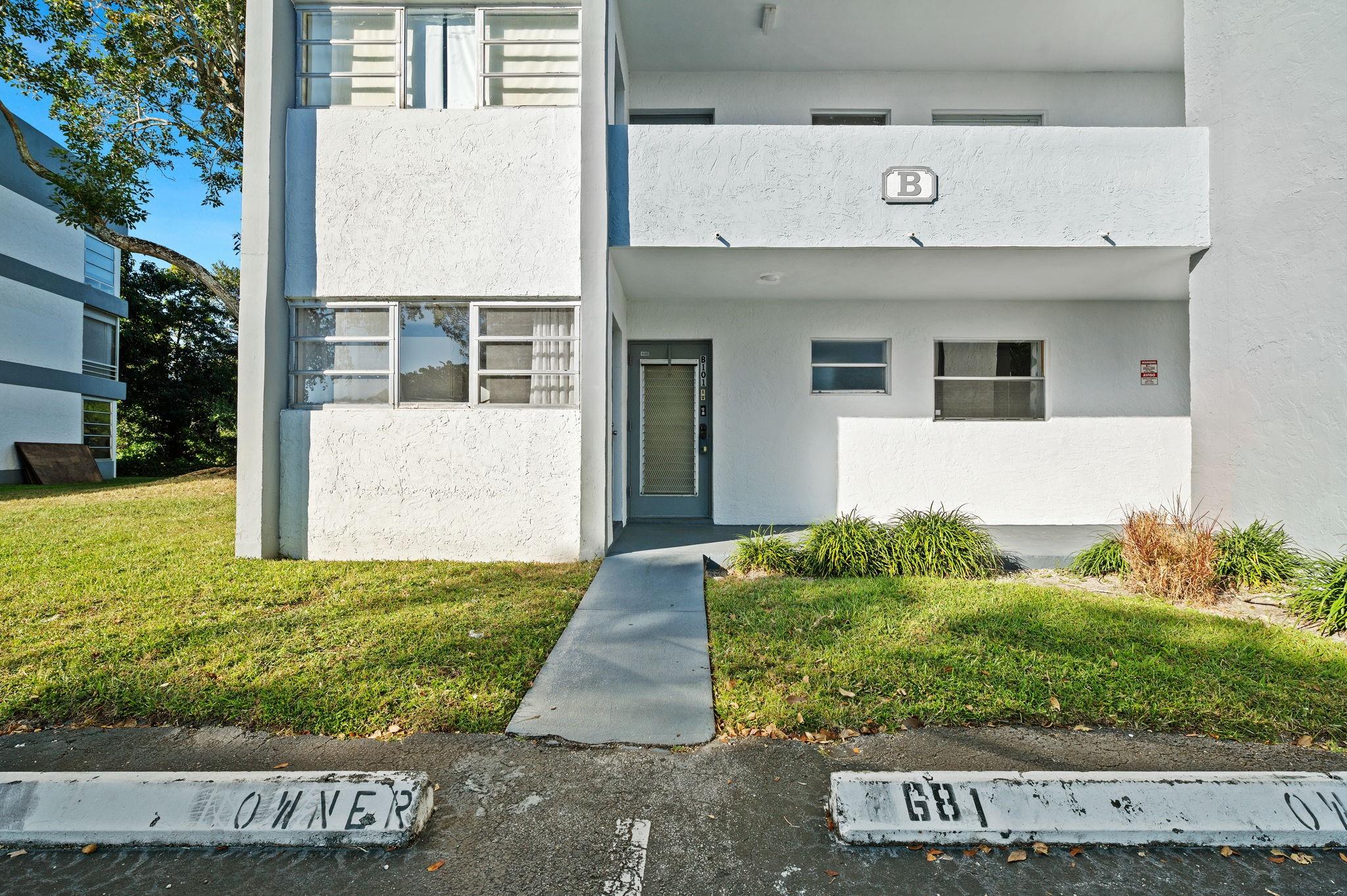 8341 Sands Point Blvd B101, Fort Lauderdale, FL, 33321/$139,900 3 8341 Sands Point Blvd B101