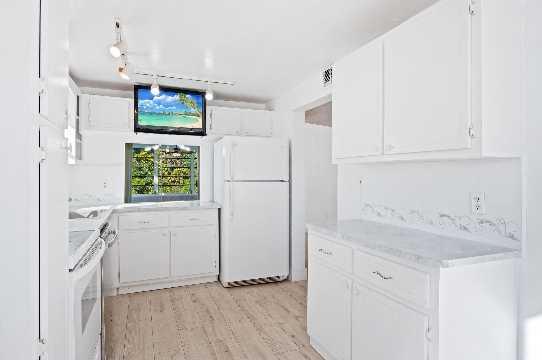 Sands Point - Residential