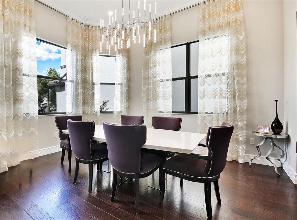 Seven Bridges - Residential