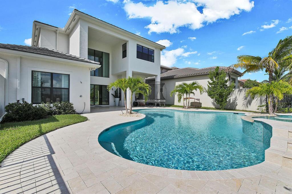 Seven Bridges - Residential