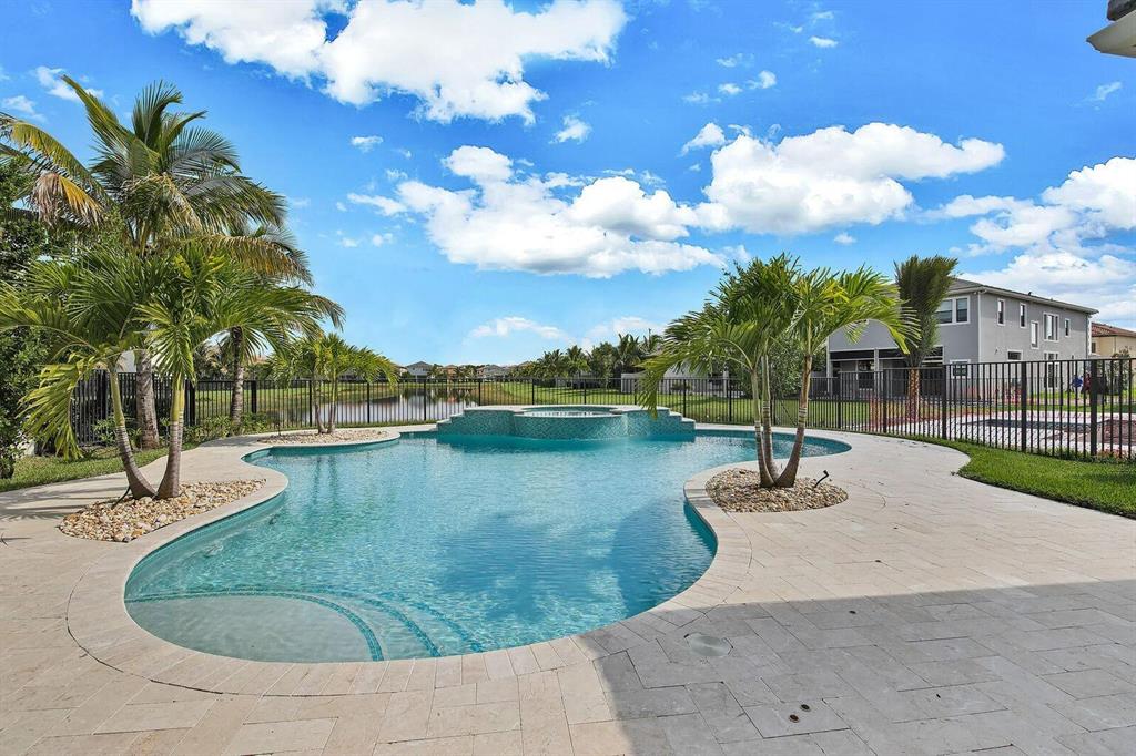 Seven Bridges - Residential