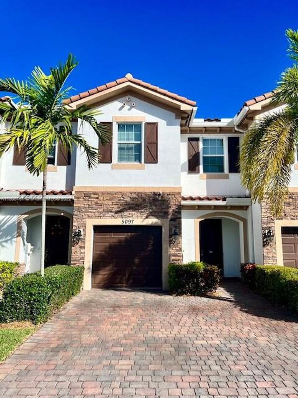 Photo of 5097 Ellery Terrace, West Palm Beach, FL 33417 (MLS # B26024357)