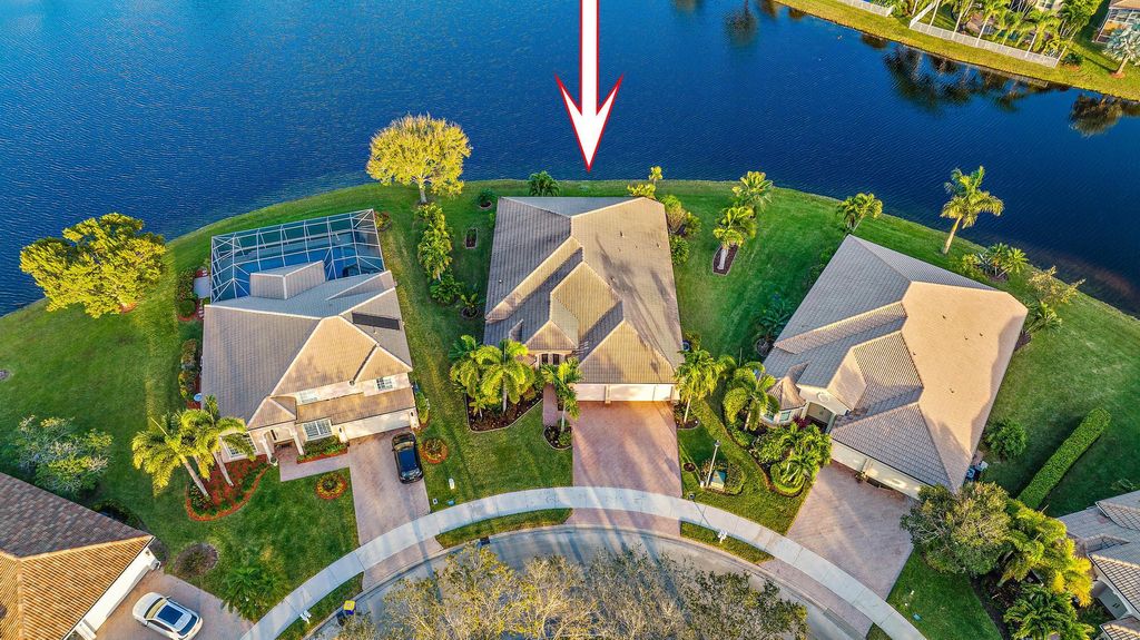 Photo of 1266 SE Illusion Isle Way, Stuart, FL 34997 (MLS # R10961950)