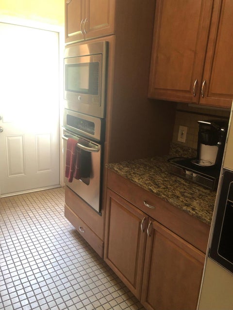 Tiny photo for 2212 SE 4th Avenue, Fort Lauderdale, FL 33316 (MLS # B26051351)