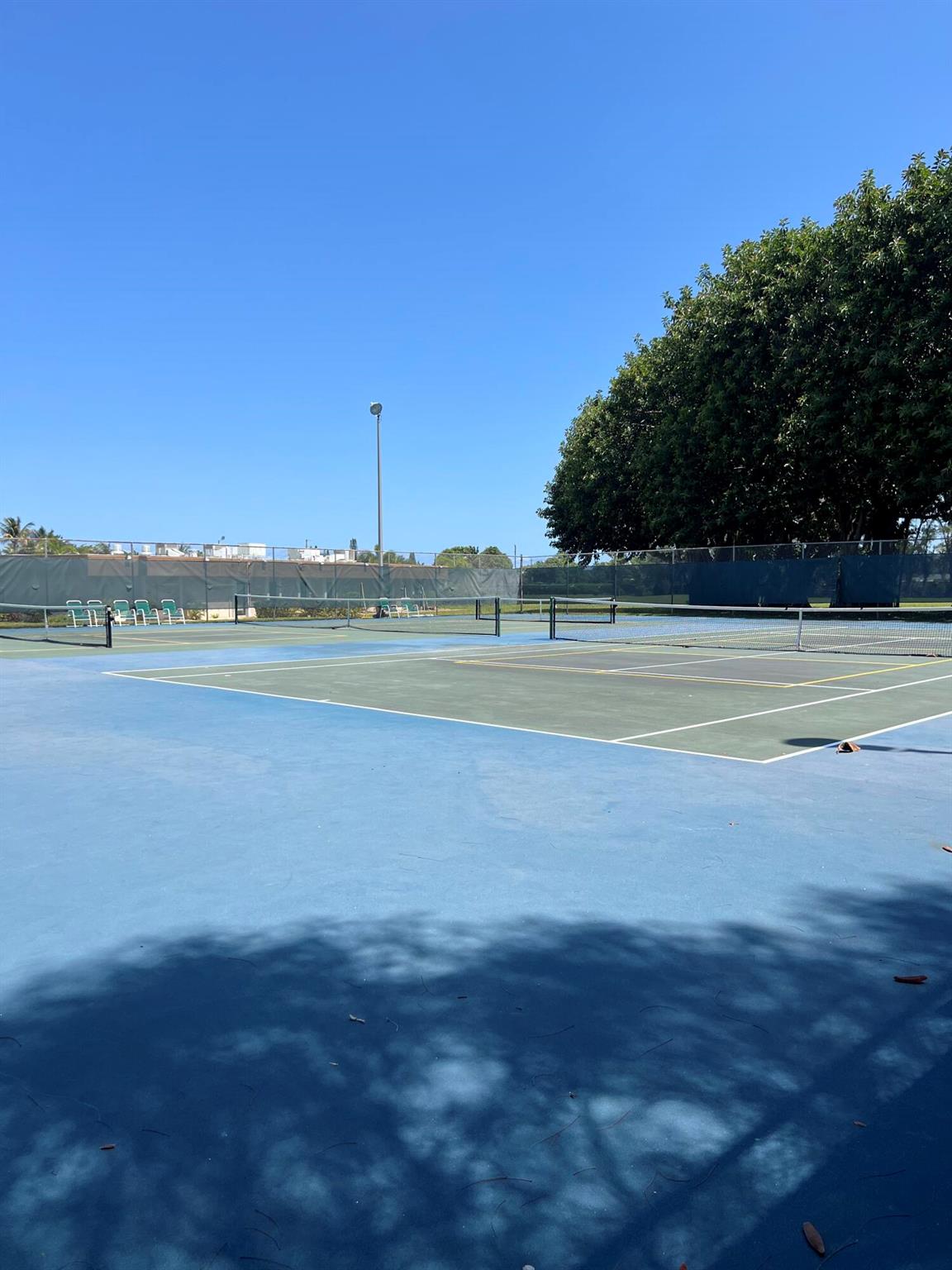 VILLAGE ROYALE ON THE GRE - Residential